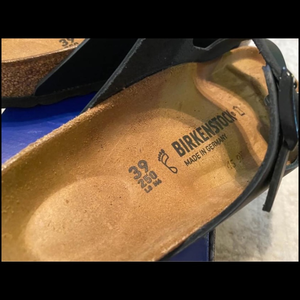 NEW IN BOX BLACK BIRKENSTOCK SANDALS